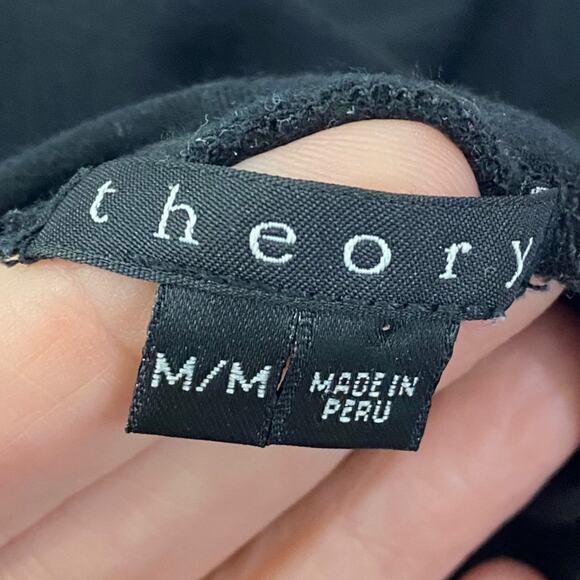 THEORY Black Turtleneck Long Sleeve Top with white cuffs Size MEDIUM - Picture 4 of 9